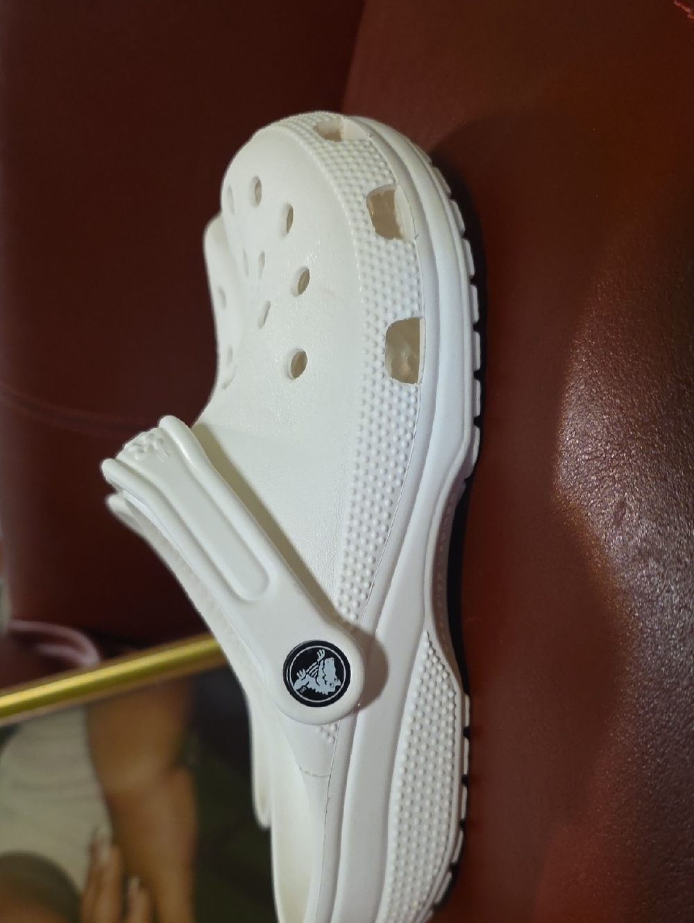 CROCS White Classic Clog with Heel Strap
